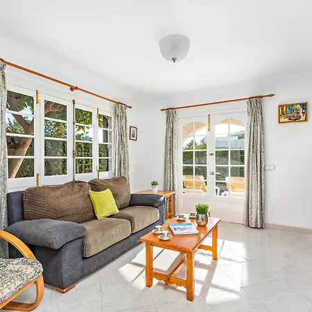 Villa Sunflower By *