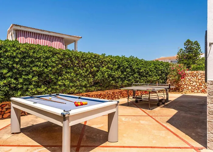 Villa Sunflower By Cala Blanca (Menorca)